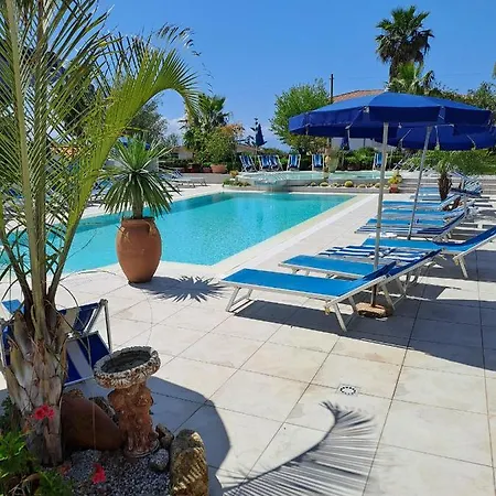 Heaven Trilocale 1 Apartment Ricadi
